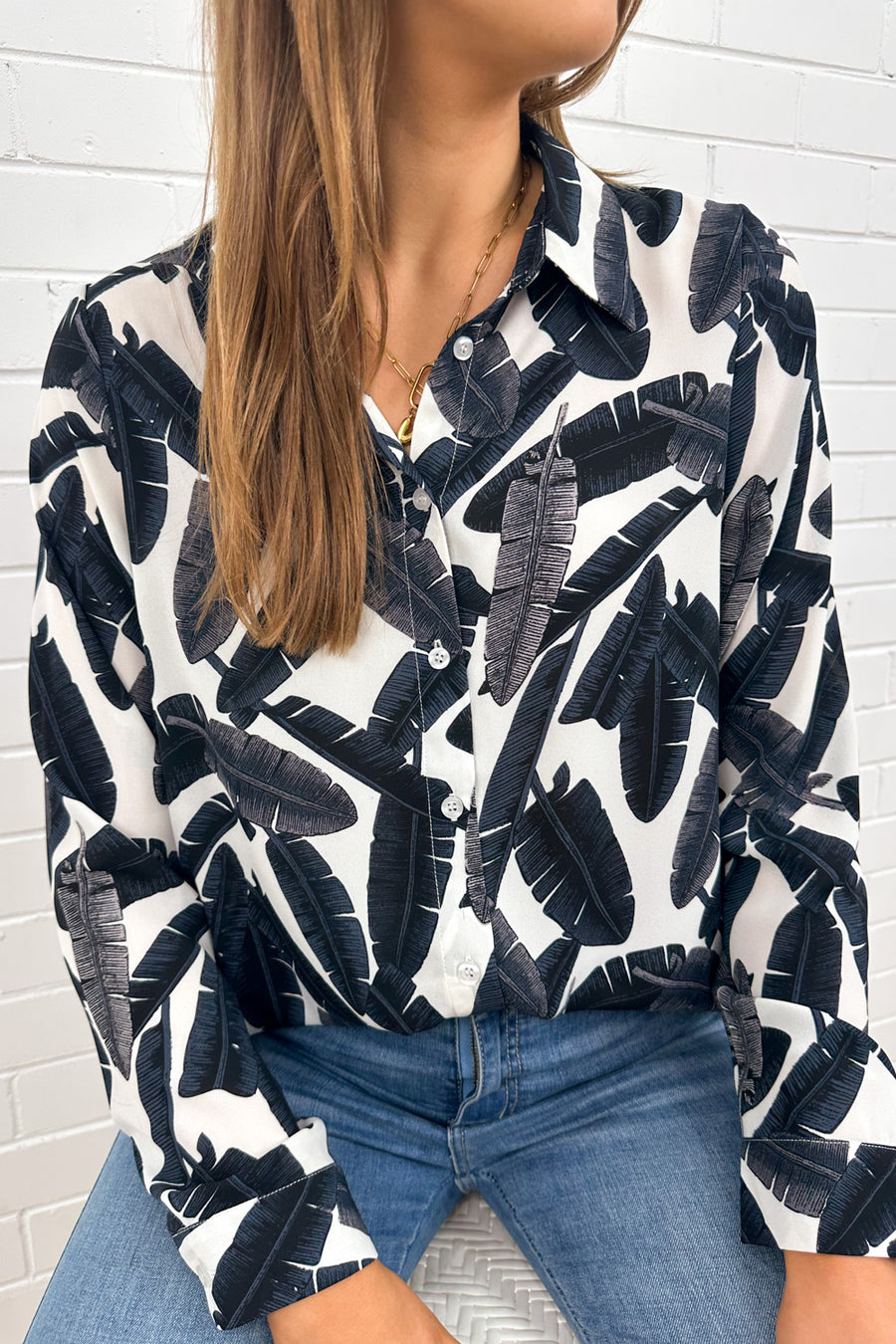 White Navy Leaf