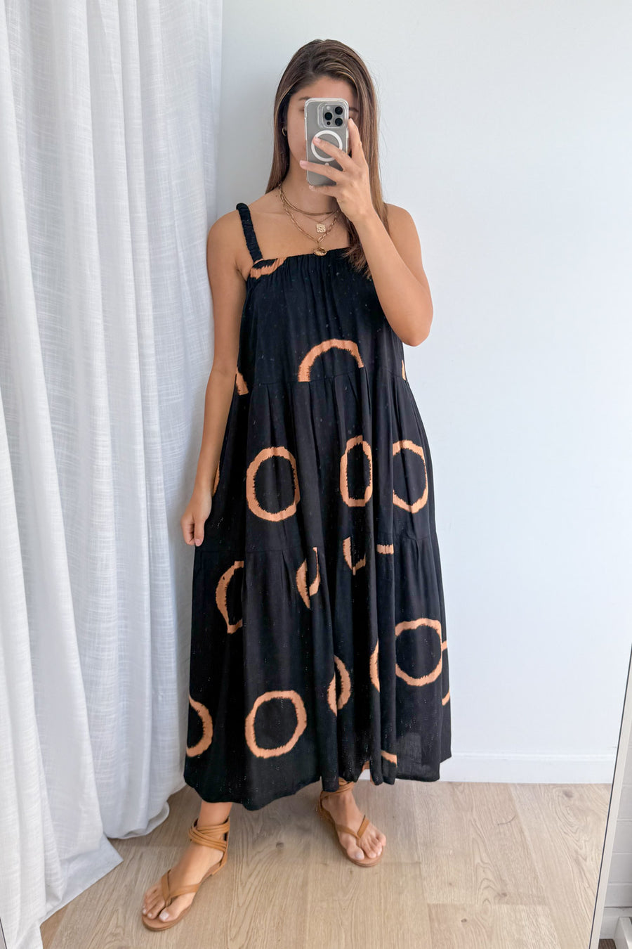 Black Circle Print