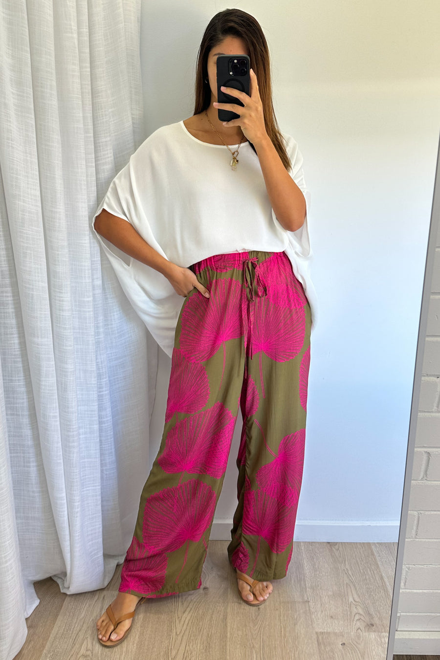 Olive Pink Palm
