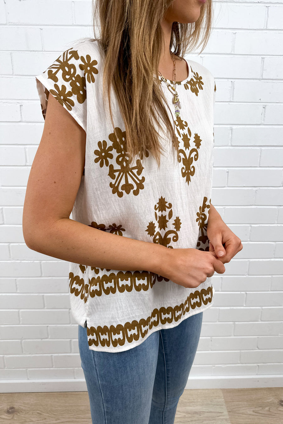 Cream Brown Print