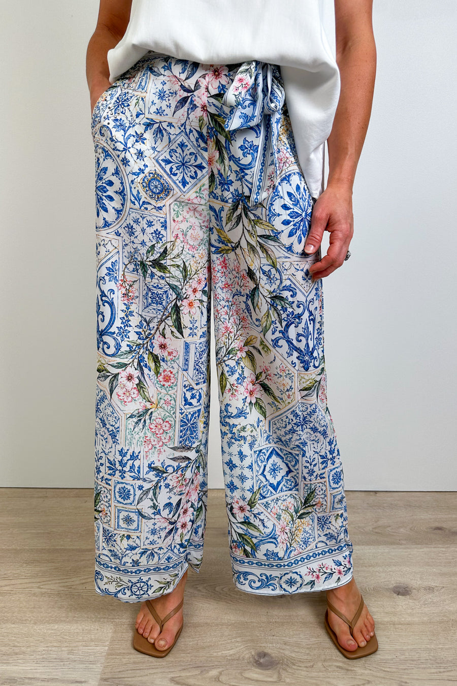 Floral Tile Print