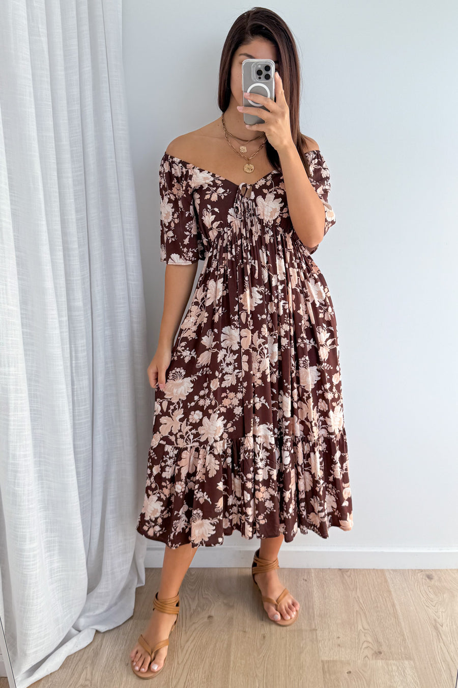 Chocolate Cream Floral