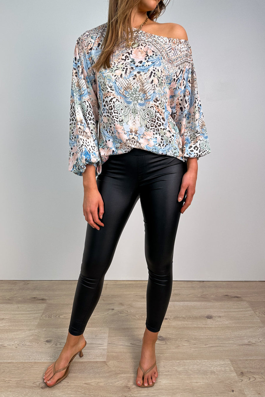 Botanical Chain Print