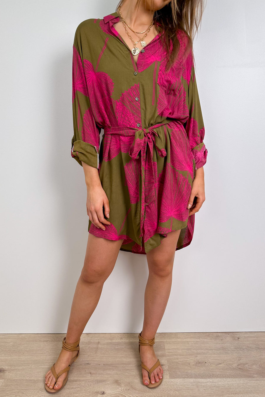 Olive Pink Palm