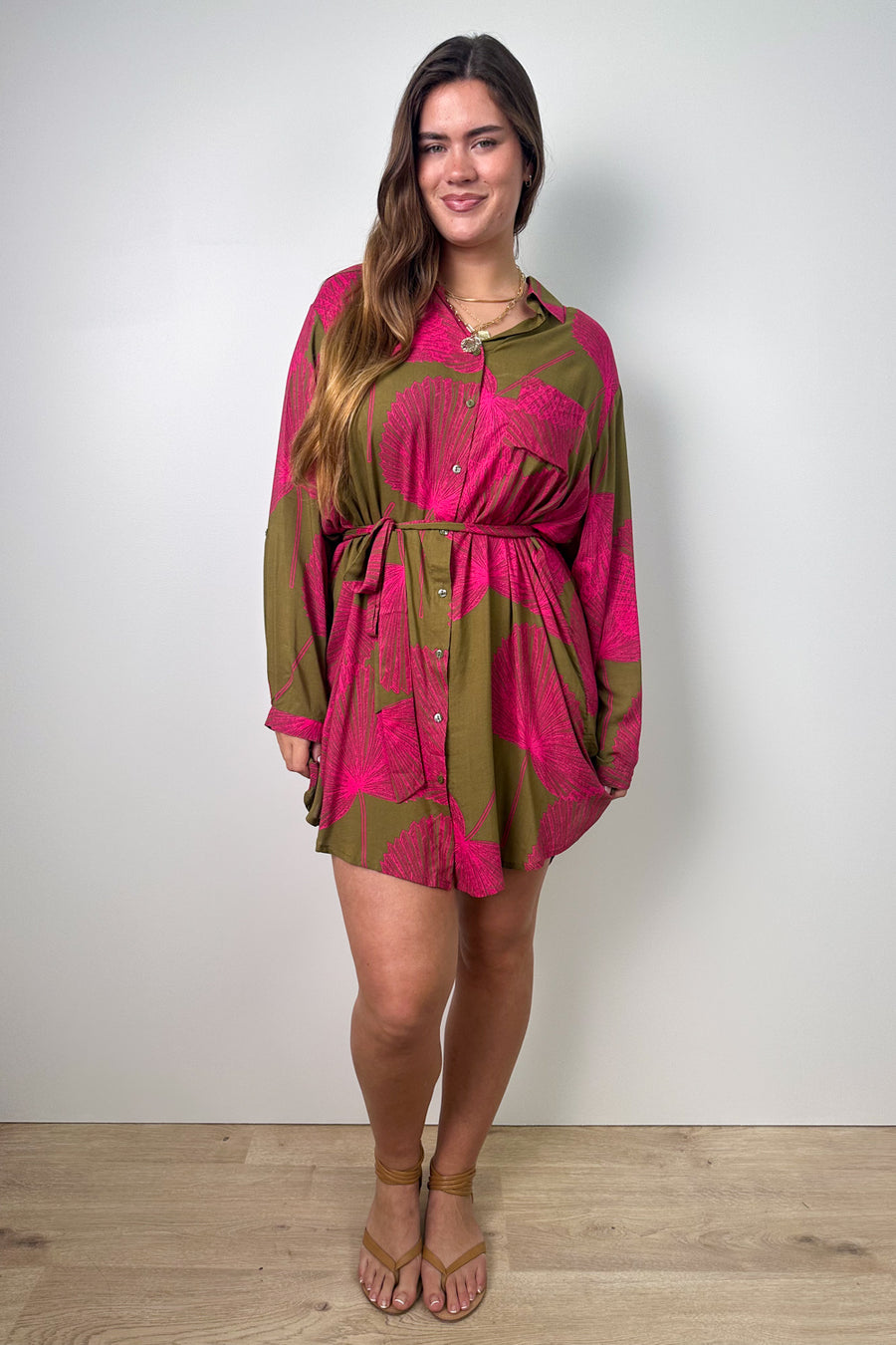 Olive Pink Palm