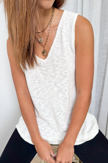 White: kym