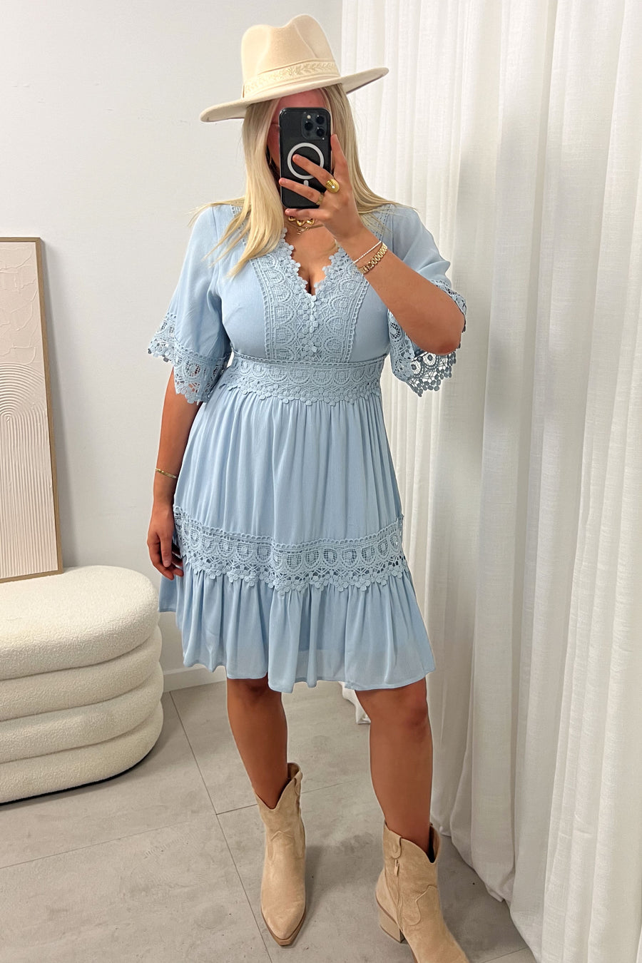 Pale Blue