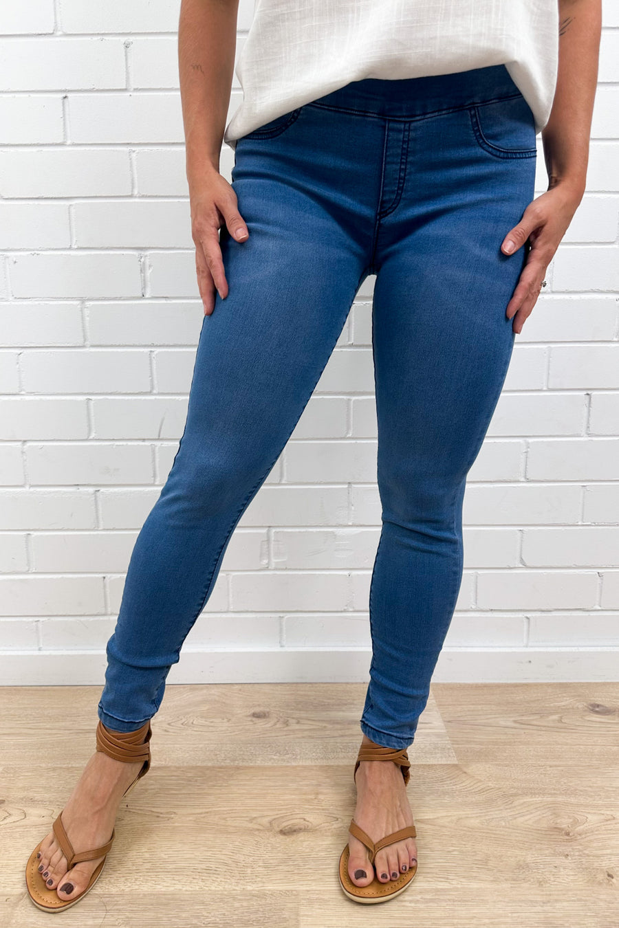 Mid Denim