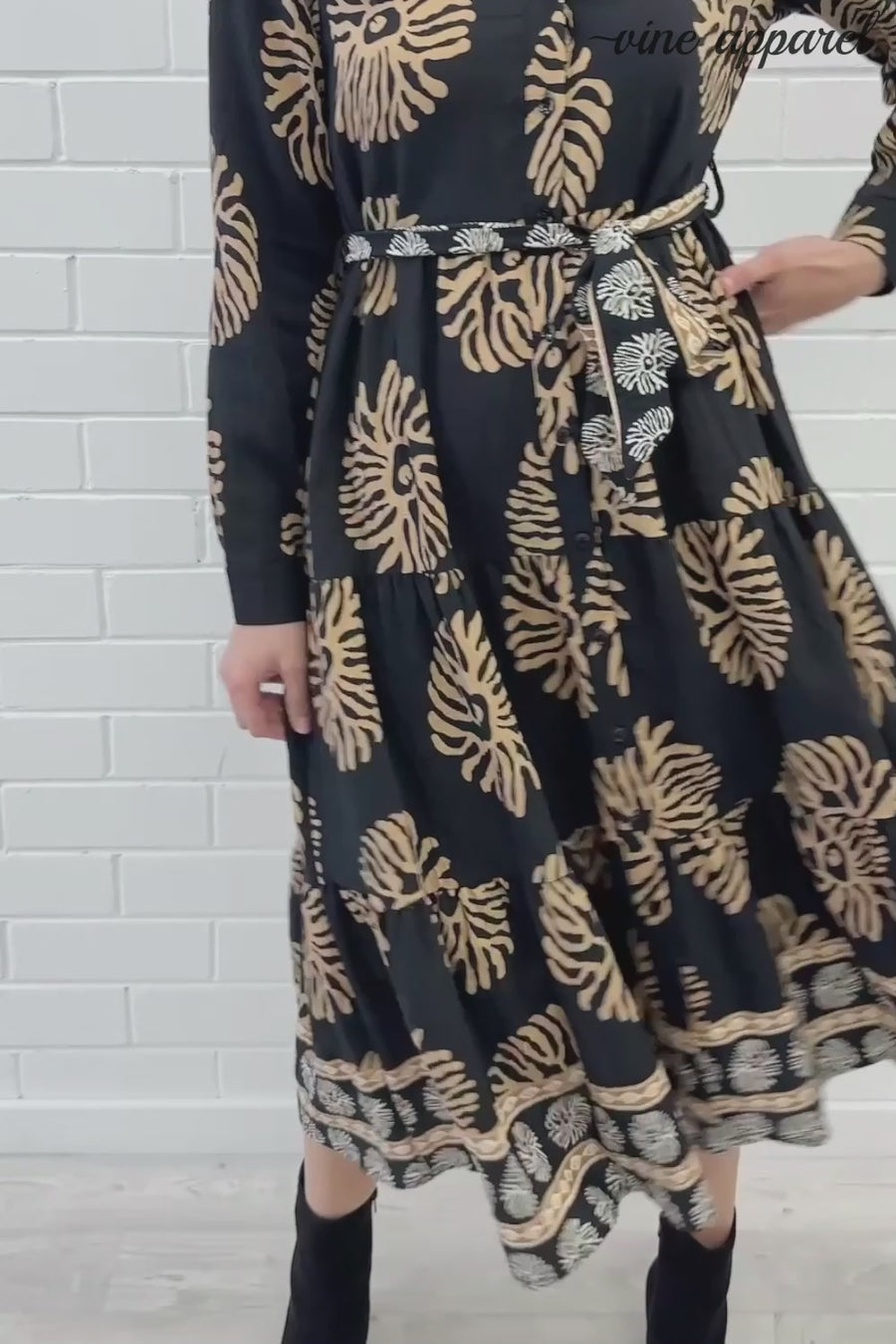 Black Tan Print
