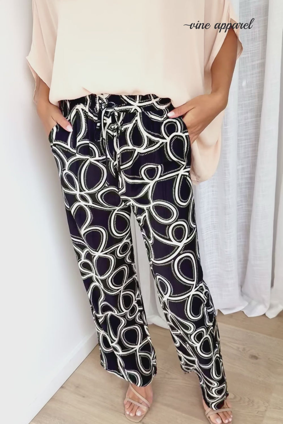 Black White Swirl