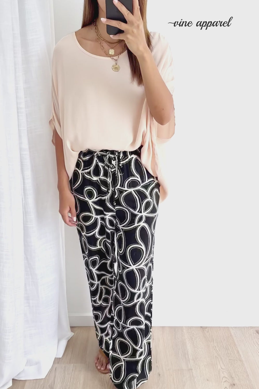 Black White Swirl