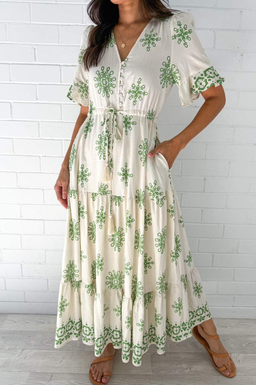 Cream Green