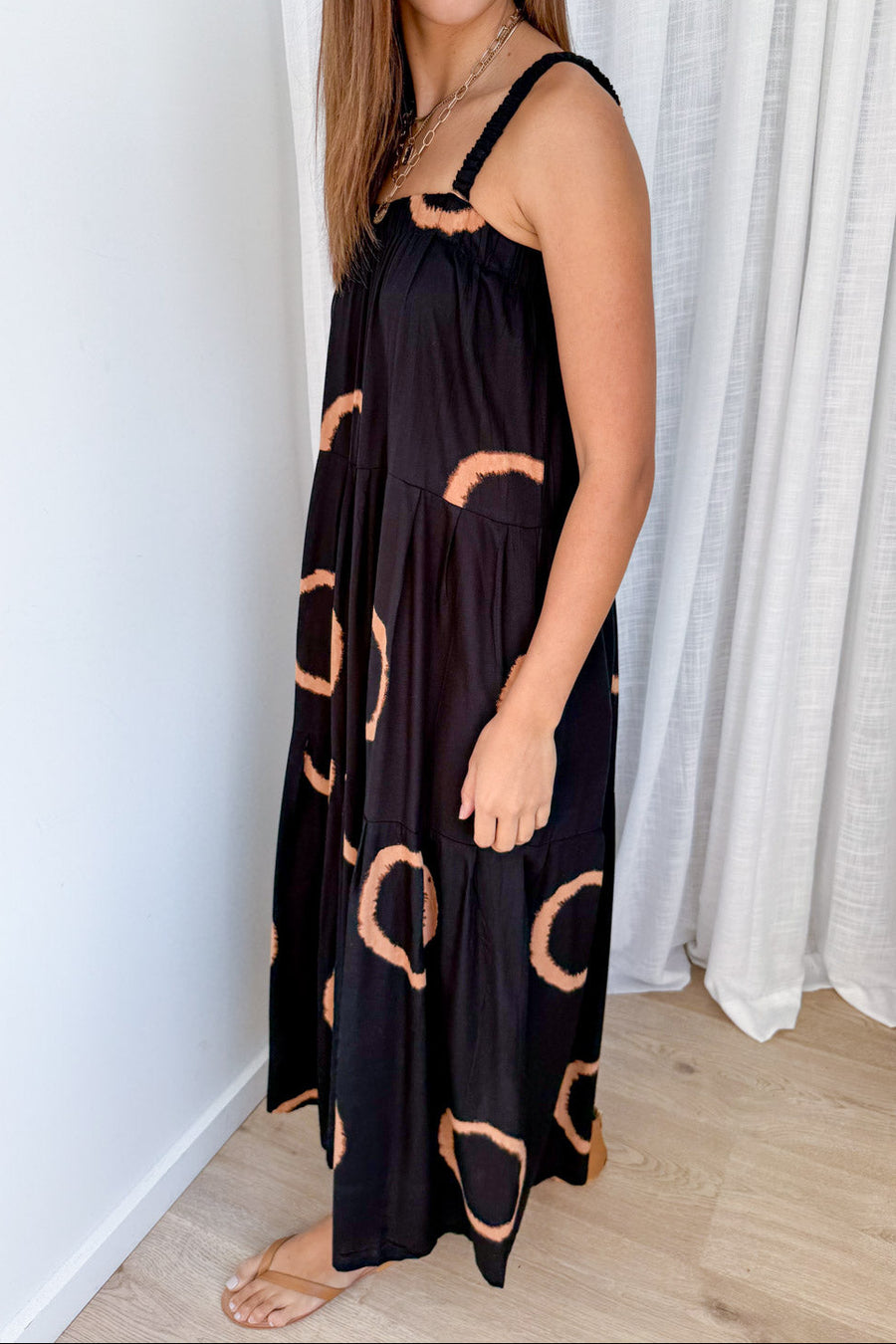 Black Circle Print
