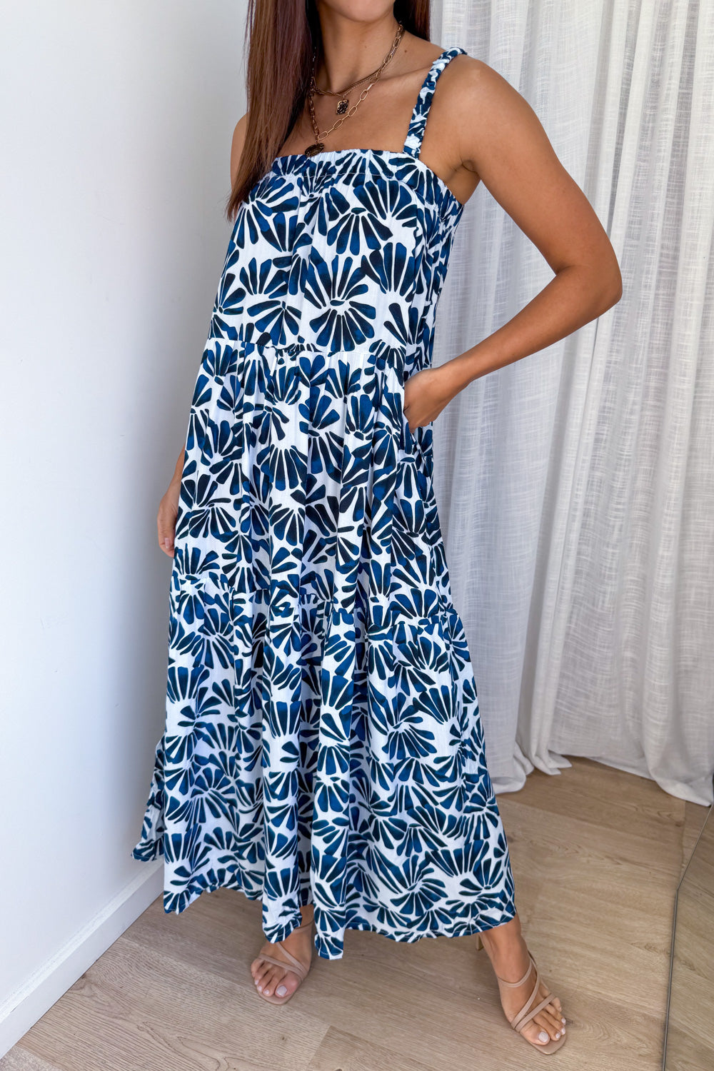 ainsley maxi dress Ainsley Maxi Dress – Vine Apparel
