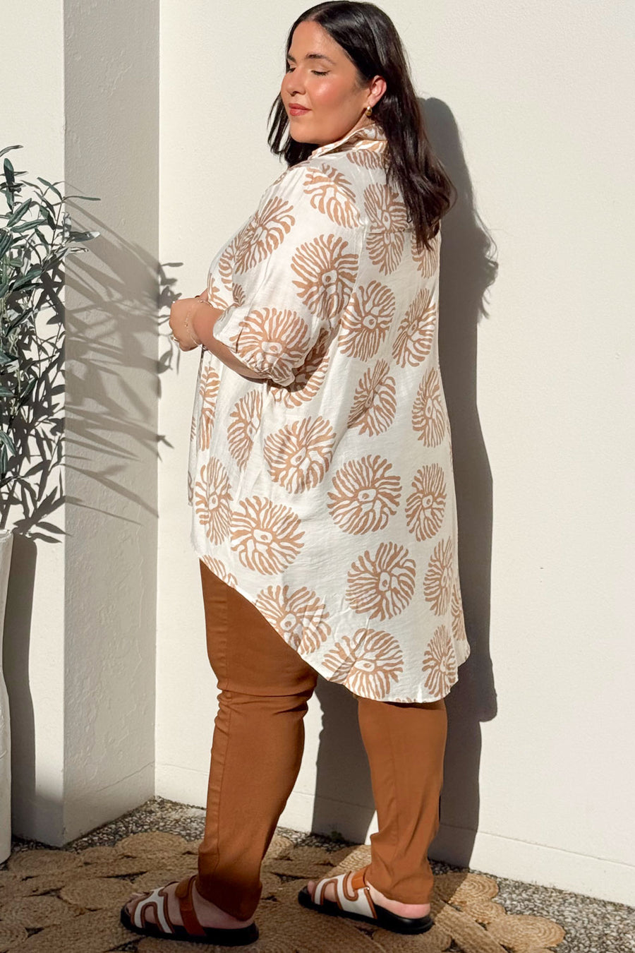 White Tan Print