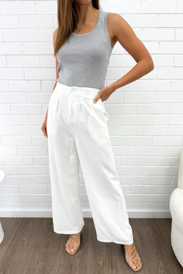 White: kym