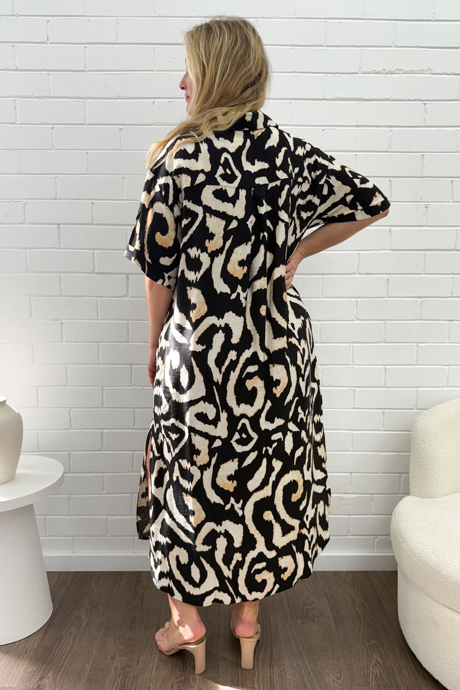 Black Swirl