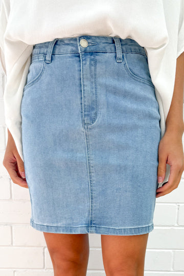 Light Denim: kym