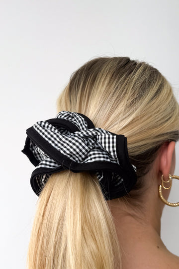 Black Gingham: 