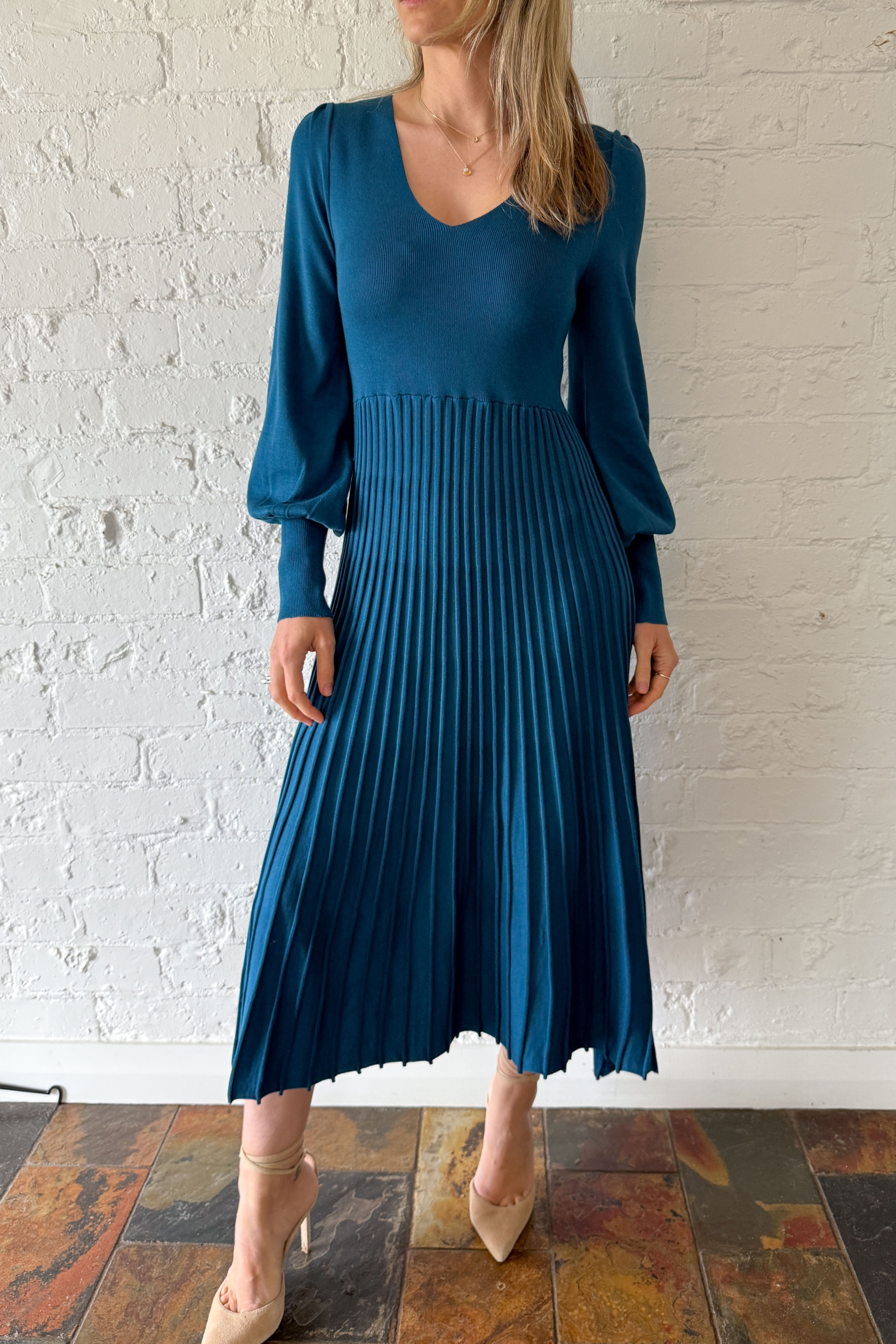Belle Knit Dress Vine Apparel Belle Knit Dress Vine Apparel