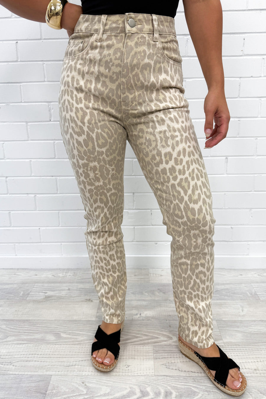 Latte Leopard