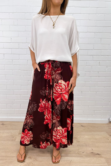 Burgundy Red Flower: eve