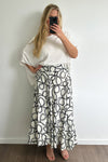 White Black Swirl