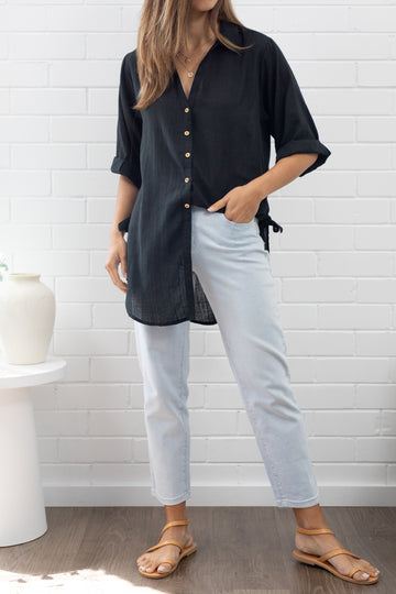 Black: kym