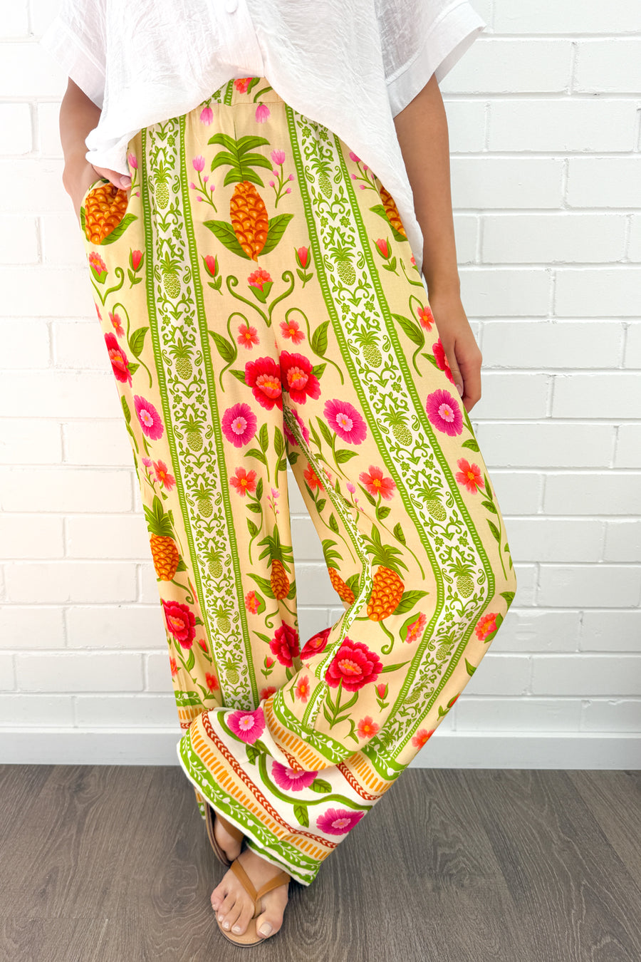 Pineapple Floral