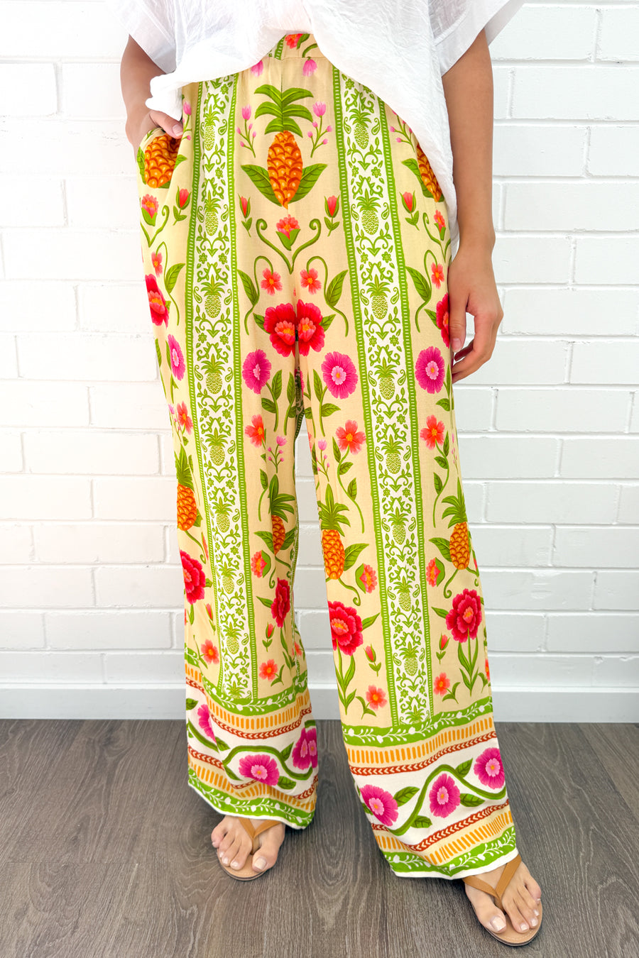 Pineapple Floral