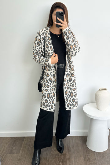 Cream Leopard: Kym 