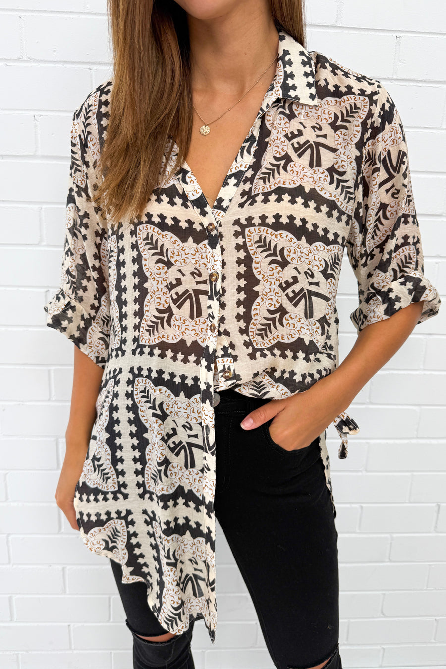 Black Geometric