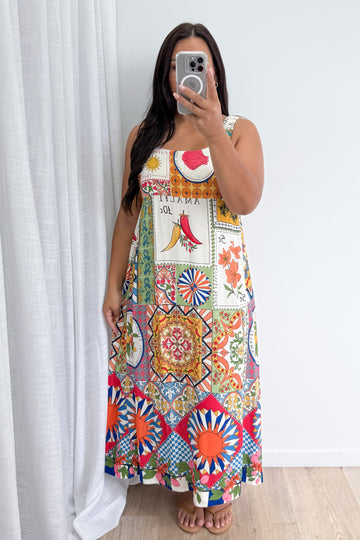 Amalfi Tile Print: ash