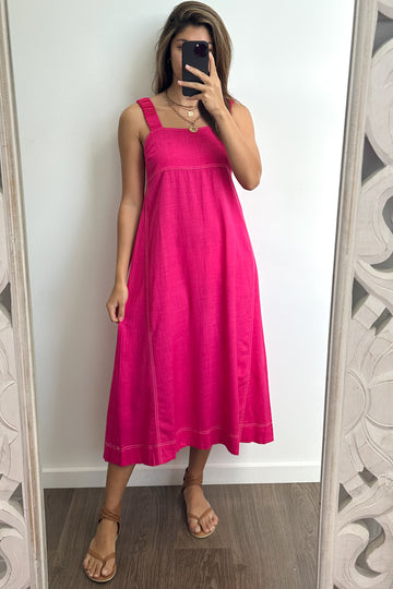 Hot Pink: kym