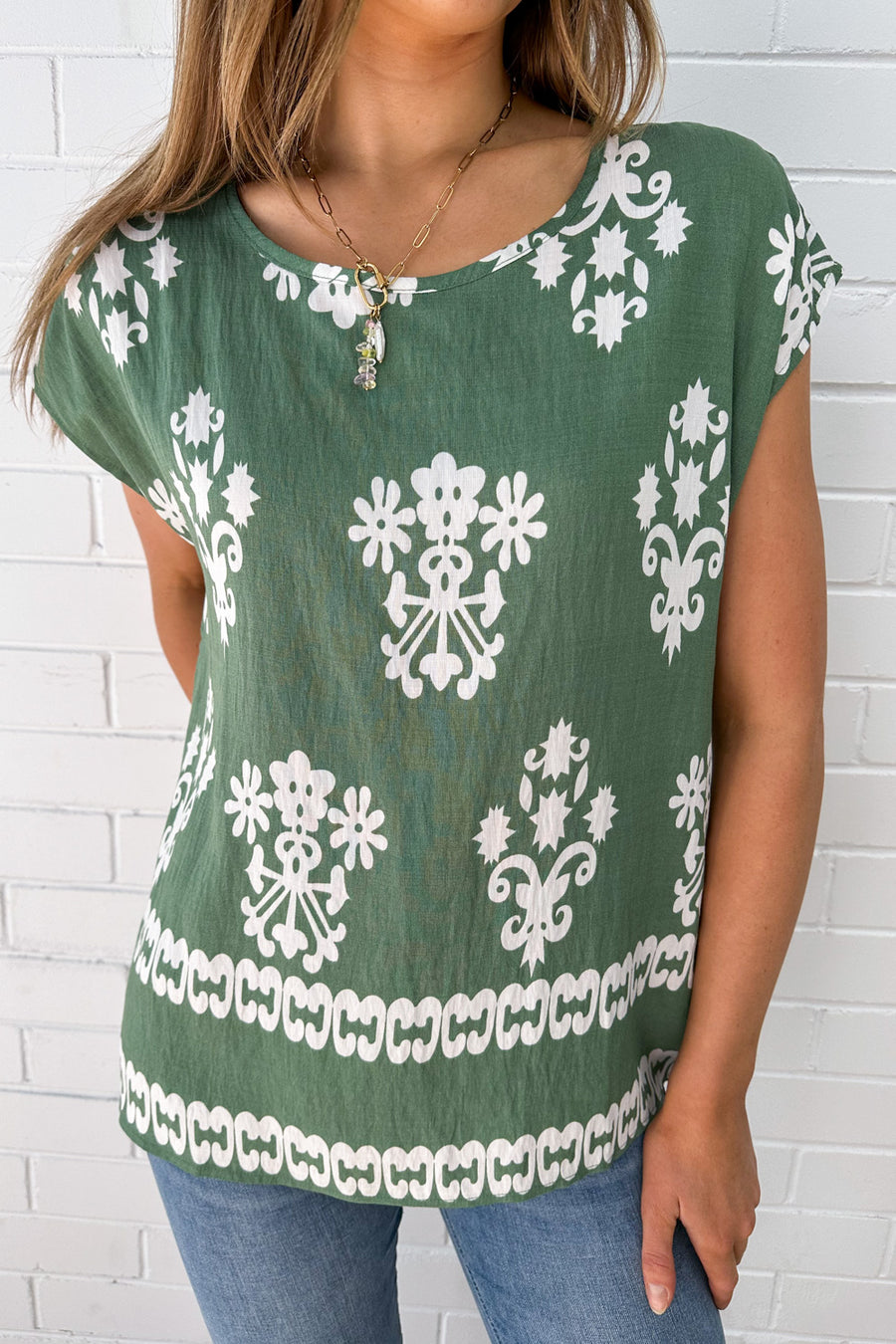 Green White
