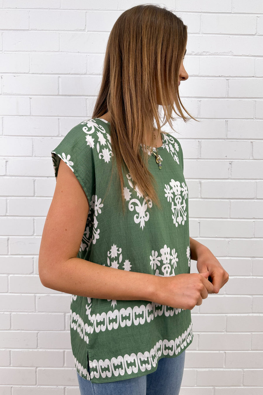 Green White