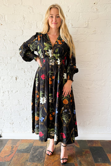 Black Floral: ebba