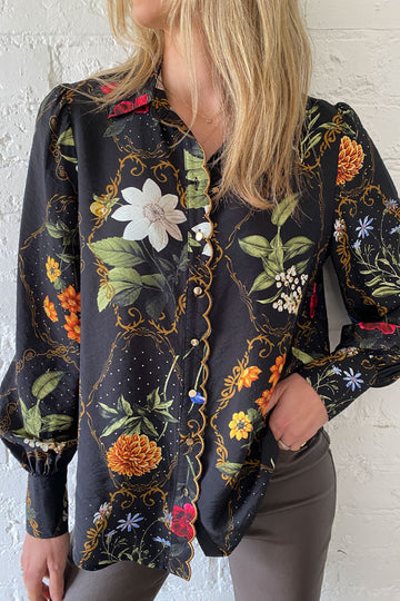 Black Floral: izzy