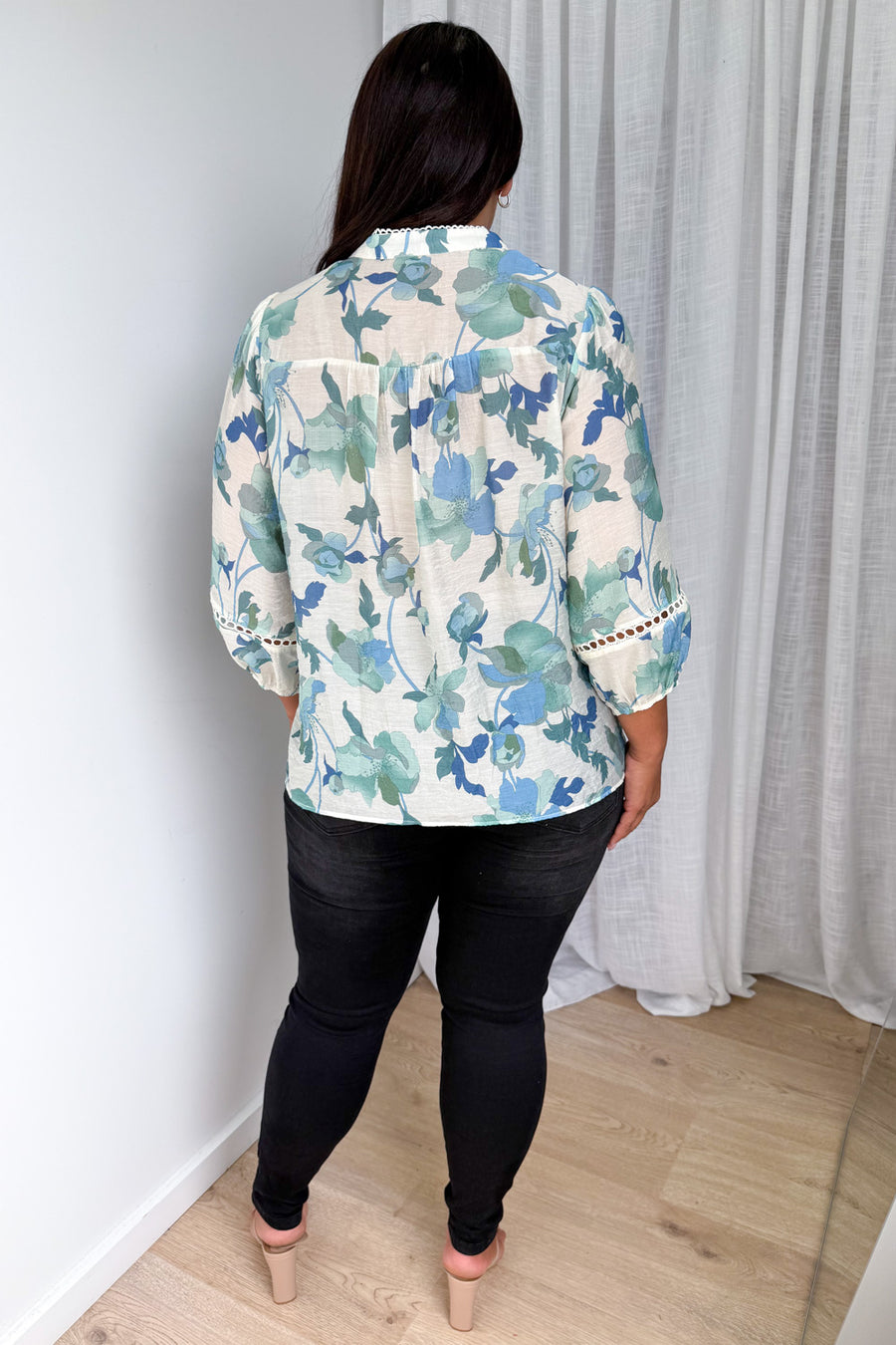 Cream Sage Floral