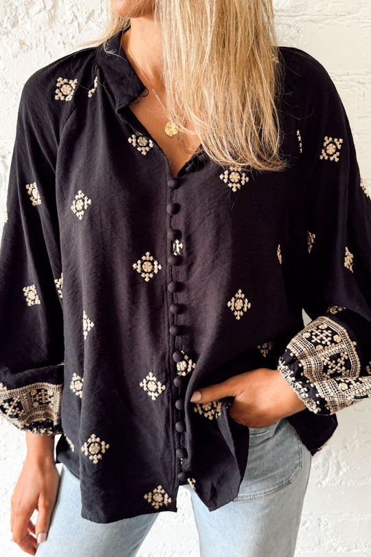 Black: izzy
