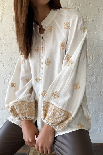 White: kym