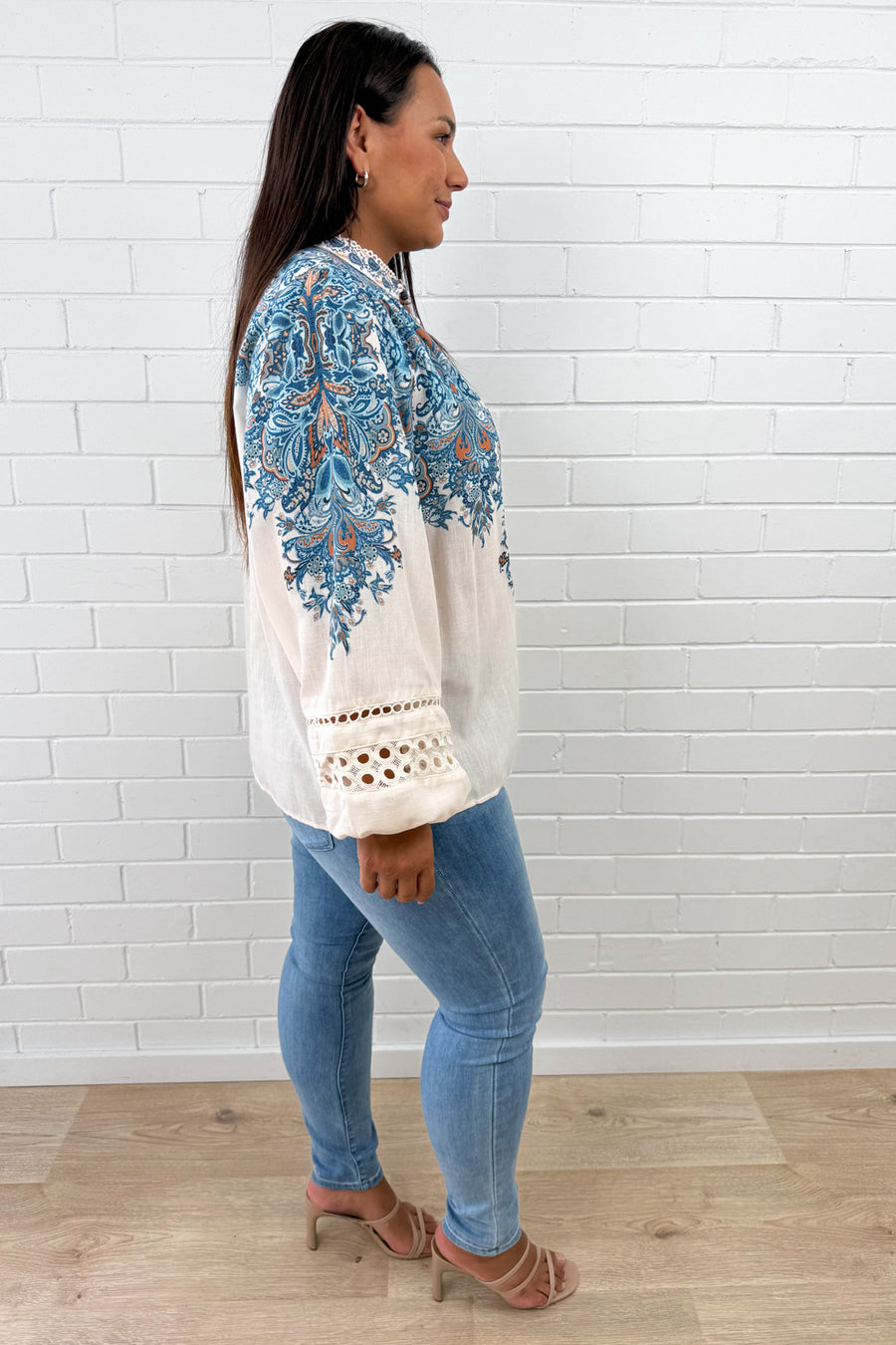 Cream Blue Paisley