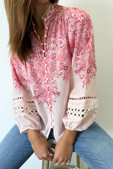 Pink Paisley: kym