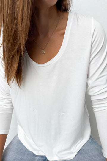 White: kym