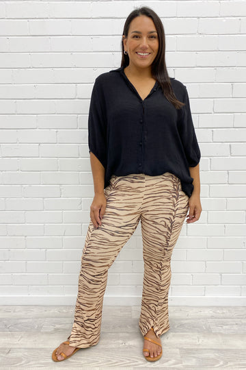 Beige Zebra: ash