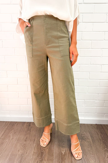 Khaki: kym