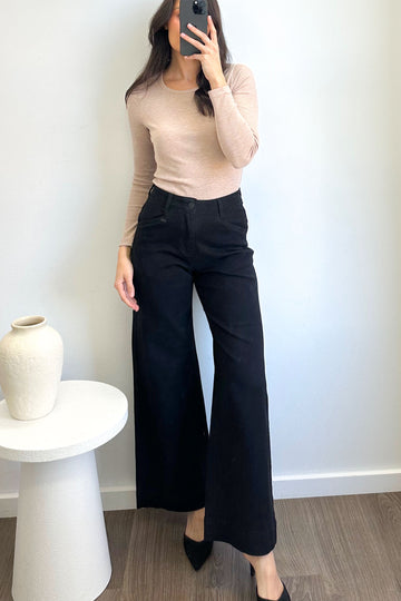 Black: kate