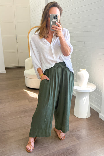 Khaki: bri