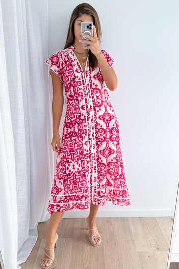 Pink White Tile: kym