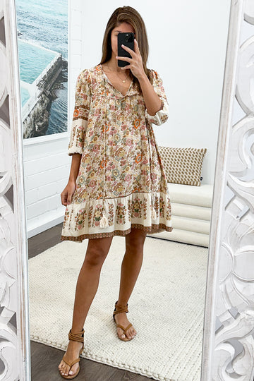 Cream Floral Multi: kym